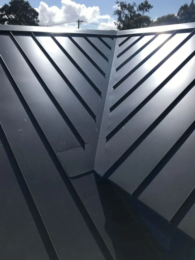 metal roofing material