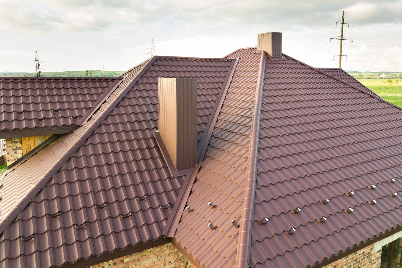 detail view of house rooftop covered with brown me 2026 03 16 04 33 30 utc